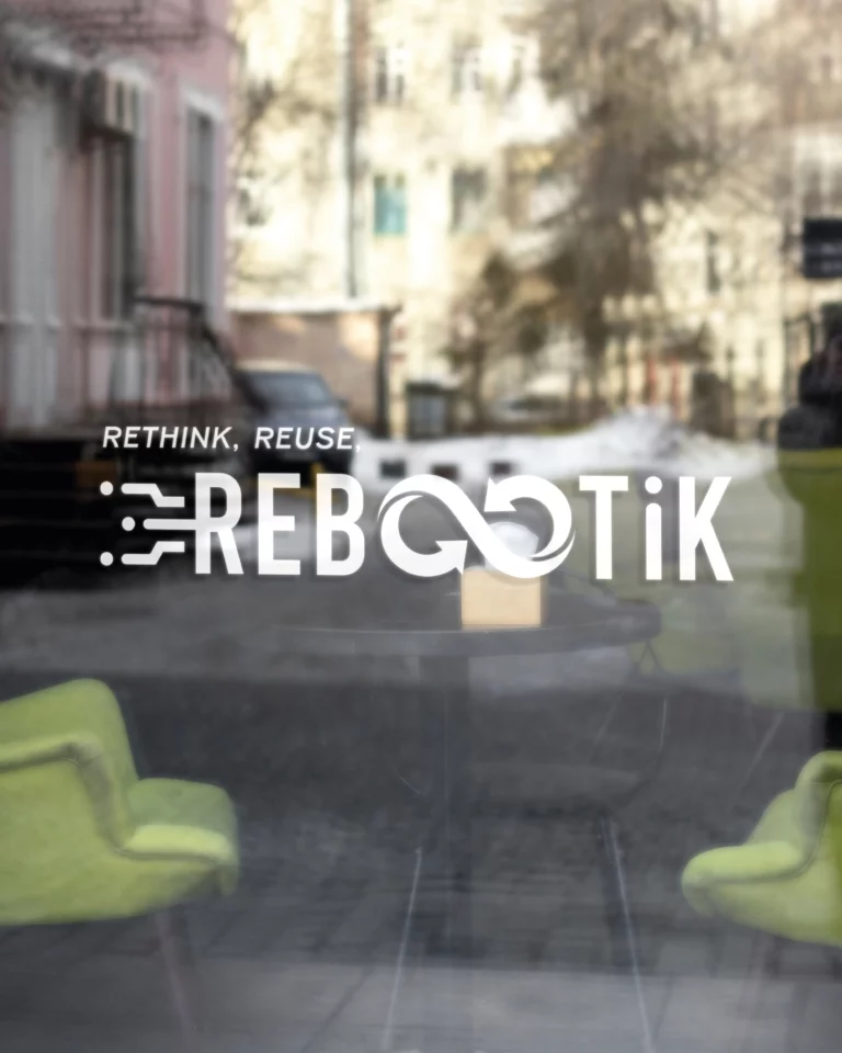 Instagram post from le.clic.creatif. This post is in position 3.